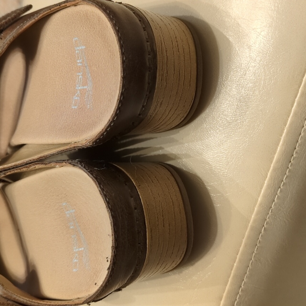 Dansko Britney Brown Clogs - Picture 4 of 6